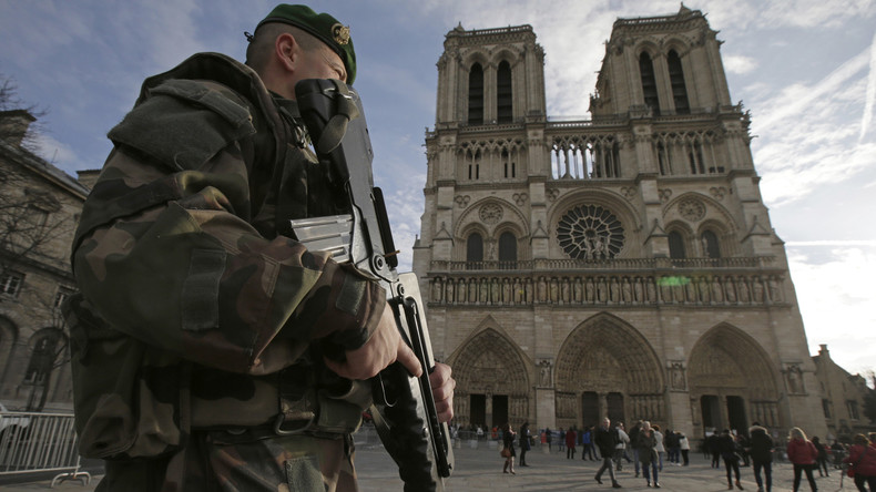 France : un Noël sous haute sécurité