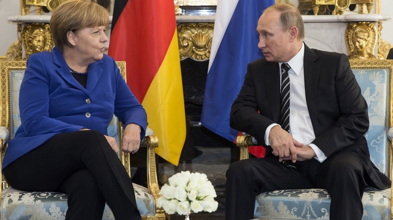Angela Merkel a partagé des informations sur Vladimir Poutine avec le renseignement britannique
