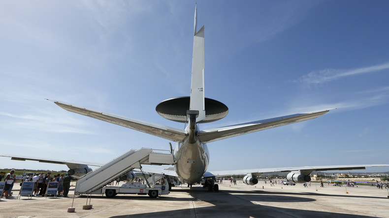 L’OTAN envisage de déployer des avions de renseignement en Turquie