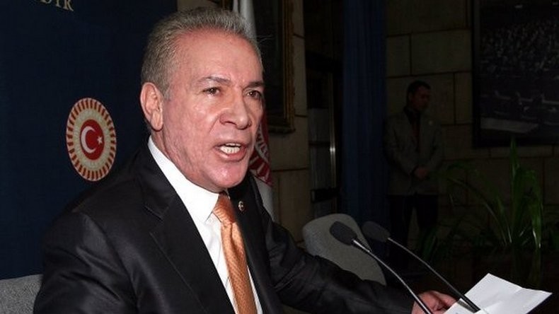 Un ancien élu turc condamné à 34 mois de prison pour avoir insulté le président