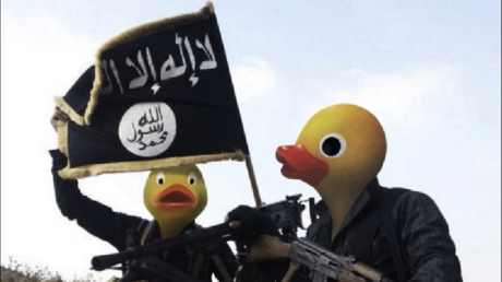 Les membres d'Anonymous plaident pour se moquer des terroristes de Daesh