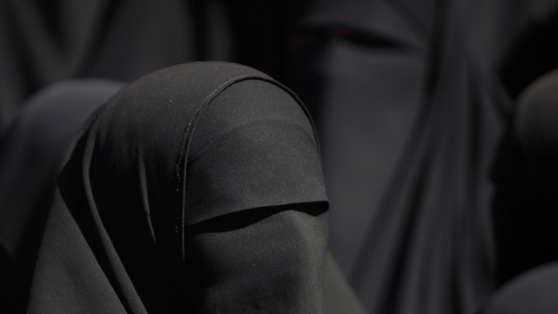 220 femmes françaises seraient parties en Irak et en Syrie rejoindre l'Etat islamique