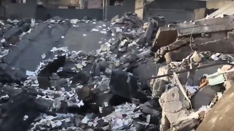 Une banque de l'Etat islamique détruite par un bombardement américain à Mossoul (VIDEO CHOQUANTE)