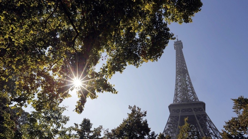 Les hôtels français auraient perdu 270 millions d’euros depuis les attentats de Paris