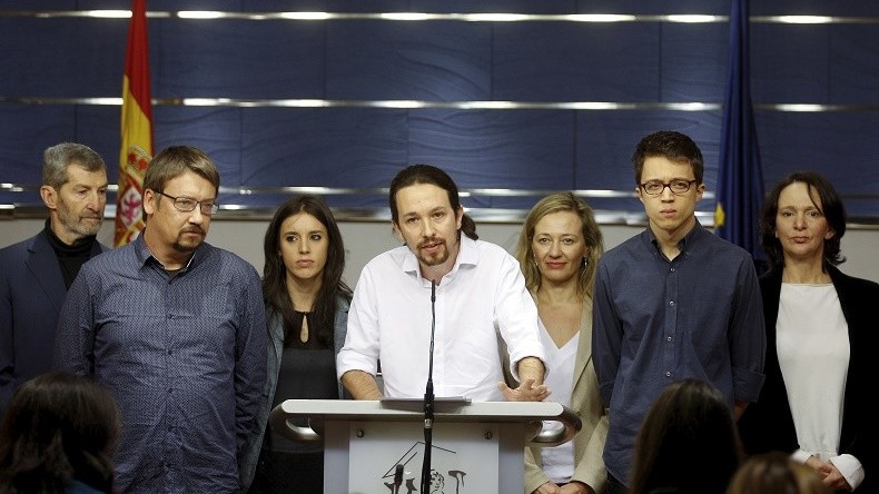 Espagne : le parti Podemos propose de former un gouvernement avec les socialistes