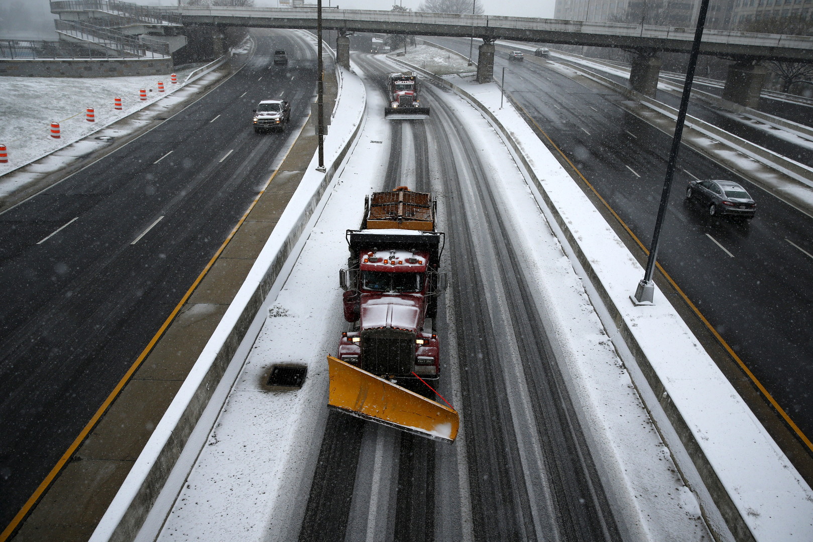 Tempêtes et froid intense sur la côte est des Etats-Unis et en Chine (PHOTOS)