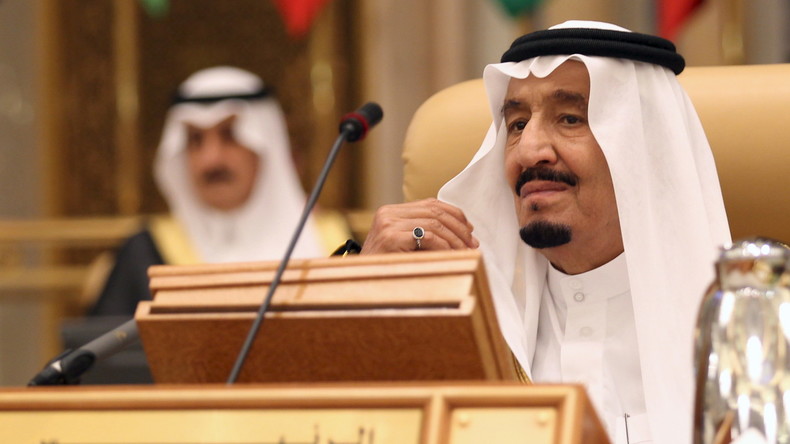 Les Emirats interdisent tout voyage au Liban, Riyad demande aux Saoudiens de quitter le pays