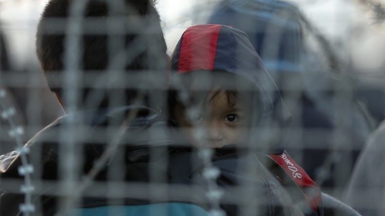 100 000 : afflux de migrants «sans précédent» en Grèce et en Italie en 2016