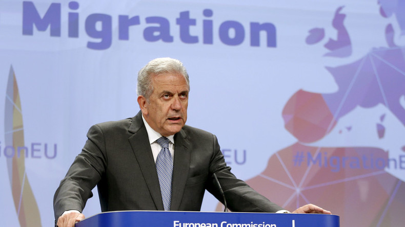 Commissaire européen : sans solution à la crise migratoire, Schengen s’effondrera «dans dix jours»