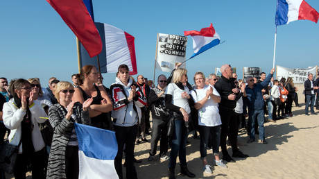 Une manifestation antimigrants organisée par le collectif des 