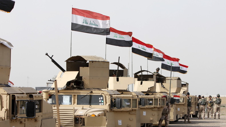 Irak : des kamikazes attaquent un QG de l'armée et tuent un général