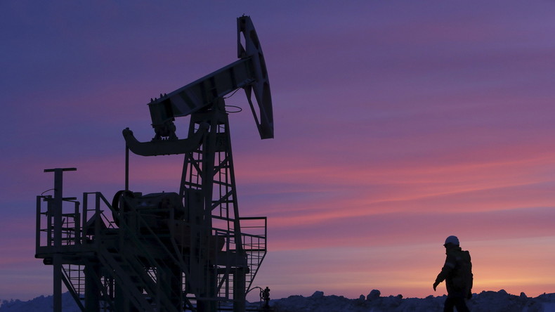 Poutine : La Russie gèle sa production de pétrole à son niveau du mois de janvier