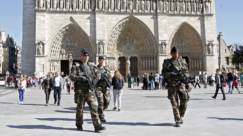 Vers une remise en cause de nos valeurs en cas de troisième attentat ?