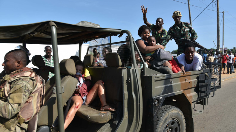 Al-Qaïda revendique l'attaque de Grand-Bassam en Côte d'Ivoire qui «viserait la France» (PHOTOS)