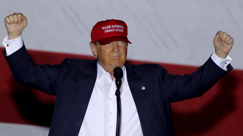 Donald Trump, un «menteur pathologique» et un «pyromane politique» pour ses rivaux démocrates
