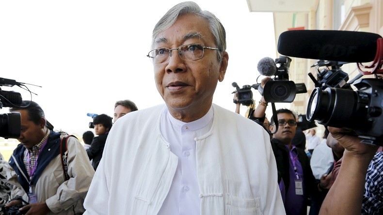 Birmanie : Htin Kyaw, proche d'Aung San Suu Kyi élu à la présidence