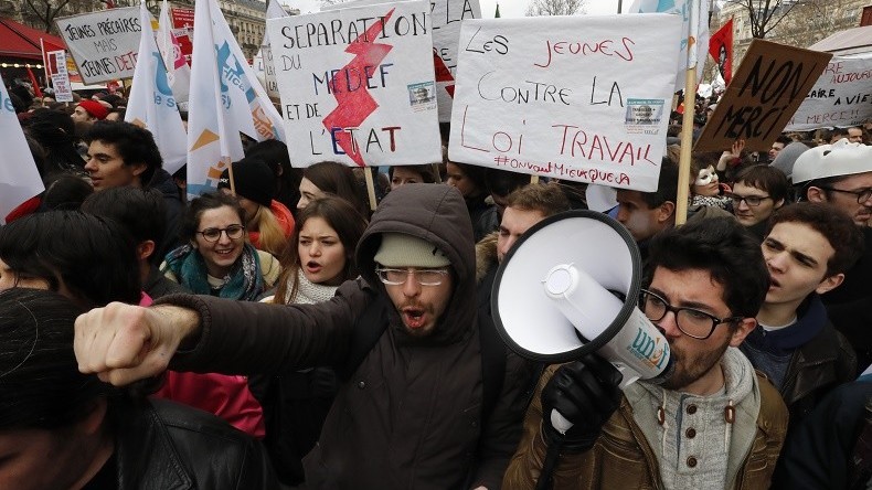 Nouvelle journée de manifestations à Paris contre la loi travail