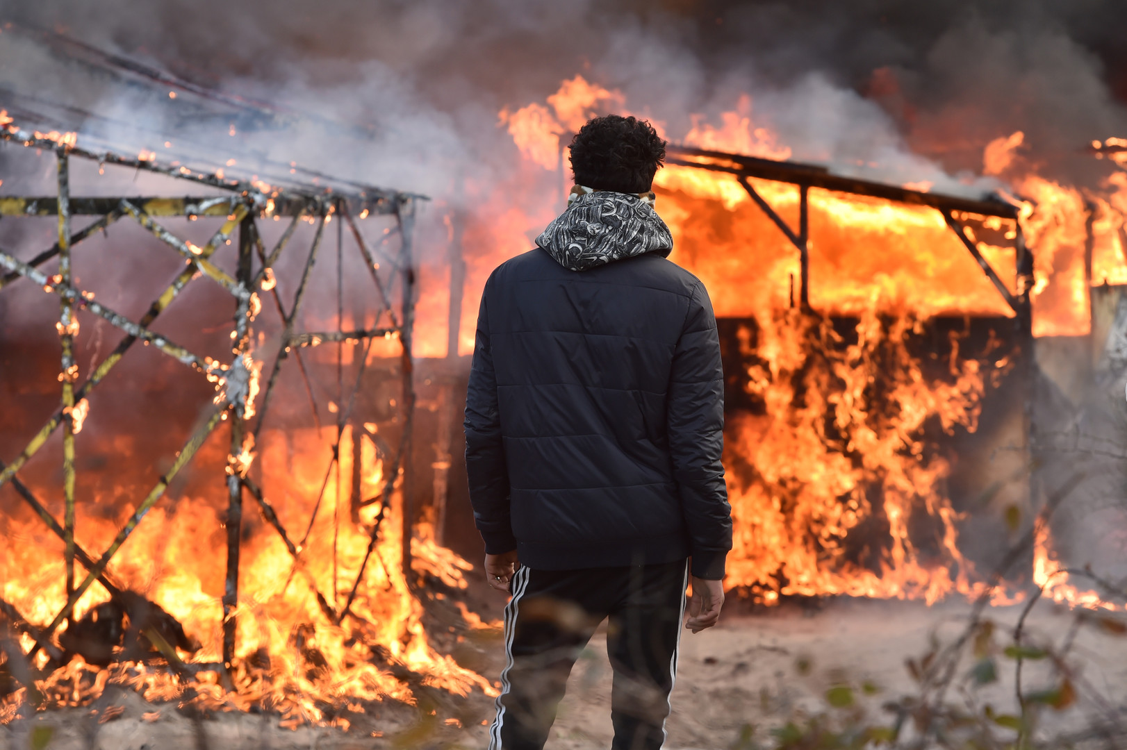 Evacuation de Calais : violents affrontements, les No Borders en ligne de mire (VIDEOS, PHOTOS)