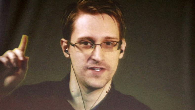 Edward Snowden appelle les Britanniques à destituer David Cameron pour «évasion fiscale»