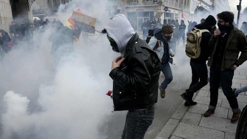 Protestation Loi Travail à Rennes : le journaliste blessé a reçu «une grenade lacrymogène à la tête»