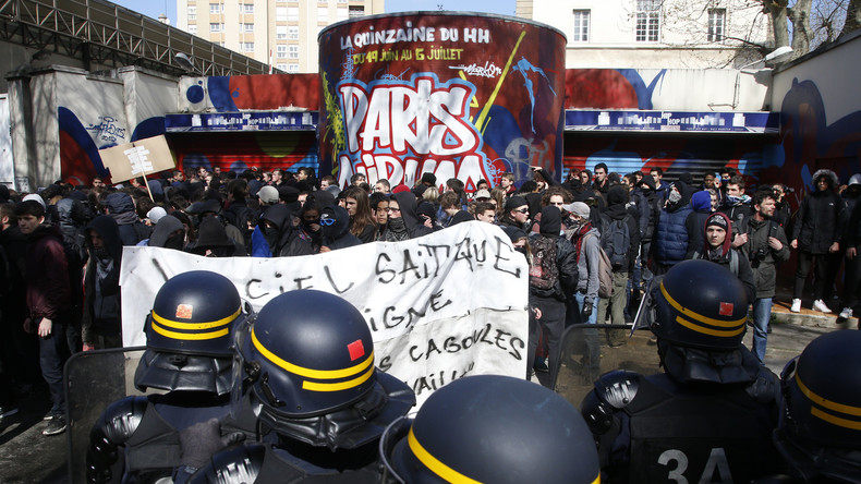 Loi travail : les opposants à nouveau dans la rue malgré les concessions de Manuel Valls