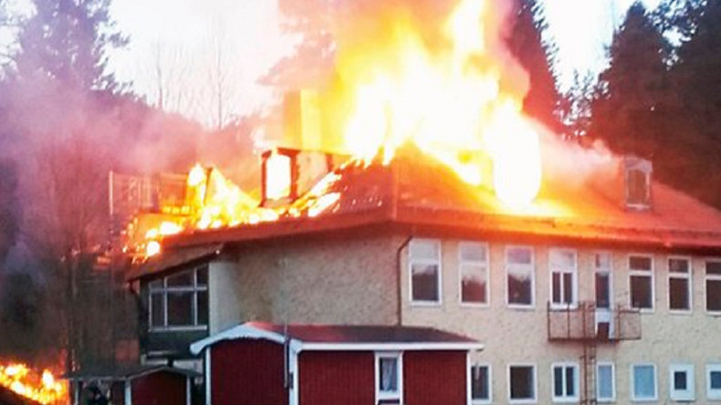 Suède : un centre pour réfugiés ravagé par les flammes