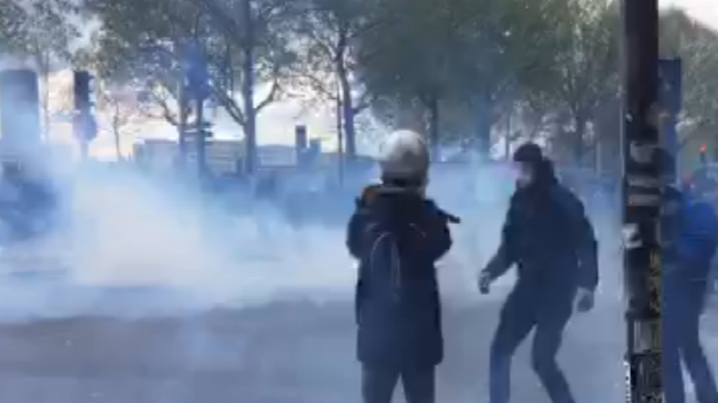 EN CONTINU : la France secouée par de violentes manifestations contre la Loi Travail