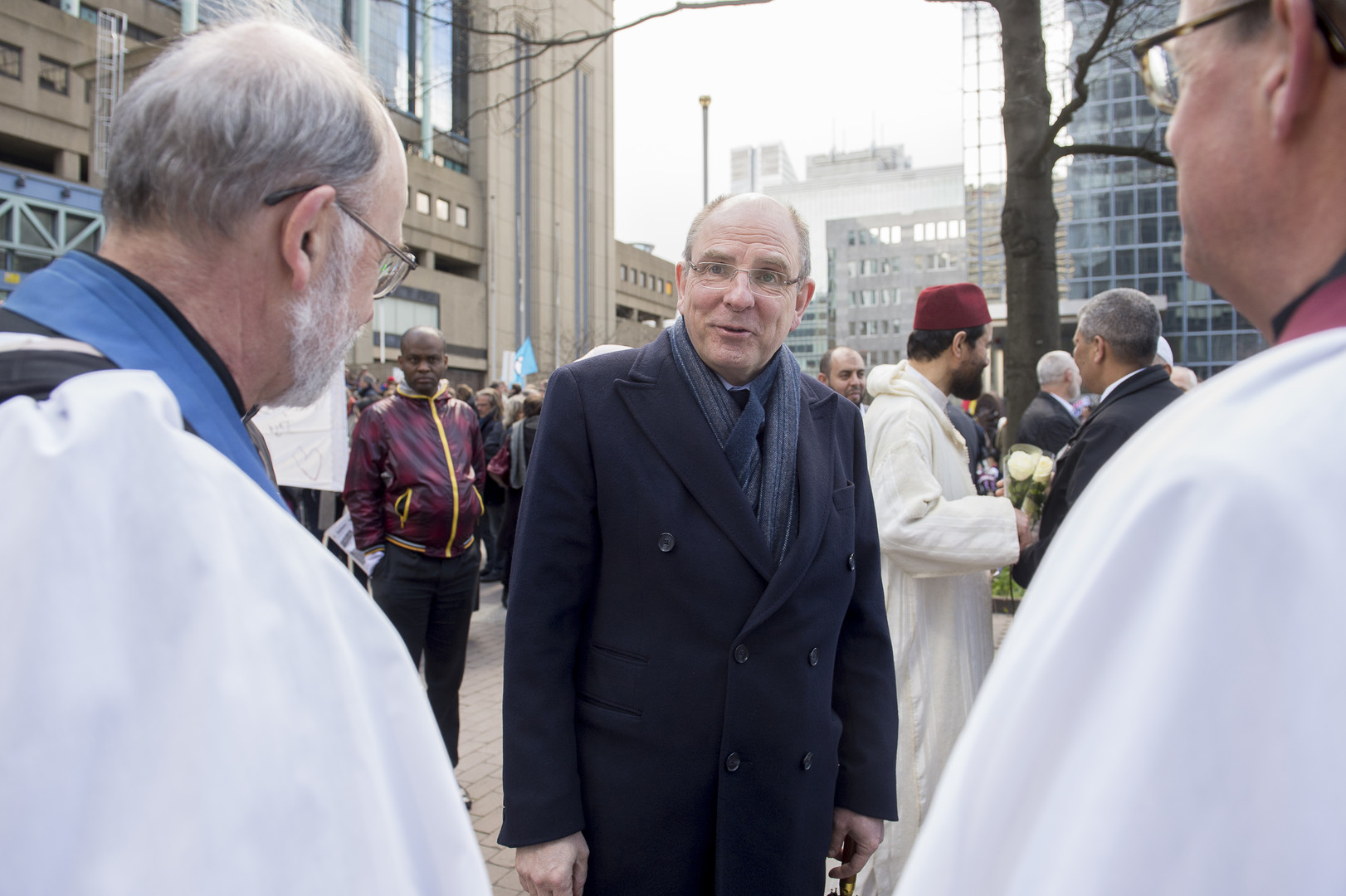 Attentats : des milliers de Bruxellois dans la rue en hommage aux victimes et «contre la haine»
