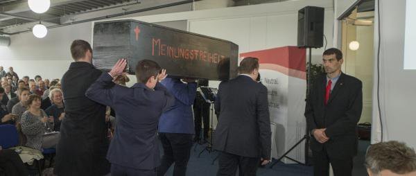 La présidente de l'AfD invitée d'un parti nationaliste suisse sous protection policière