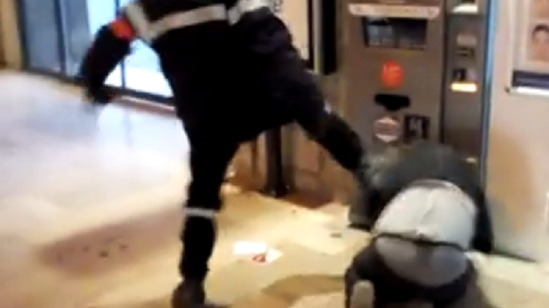 Violence gratuite : un vigile tabasse un SDF en gare d’Amiens (VIDEO CHOC)