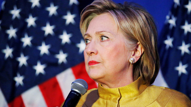 Après avoir interrogé certains de ses collaborateurs, le FBI cible Hillary Clinton elle-même