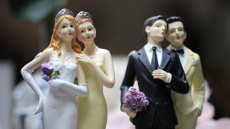 L'Italie dit «oui» à l'union homosexuelle, une décision qui ne fait pas que des heureux