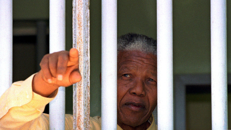 «Nous avons envoyé Nelson Mandela en prison», a révélé un ex-agent de la CIA