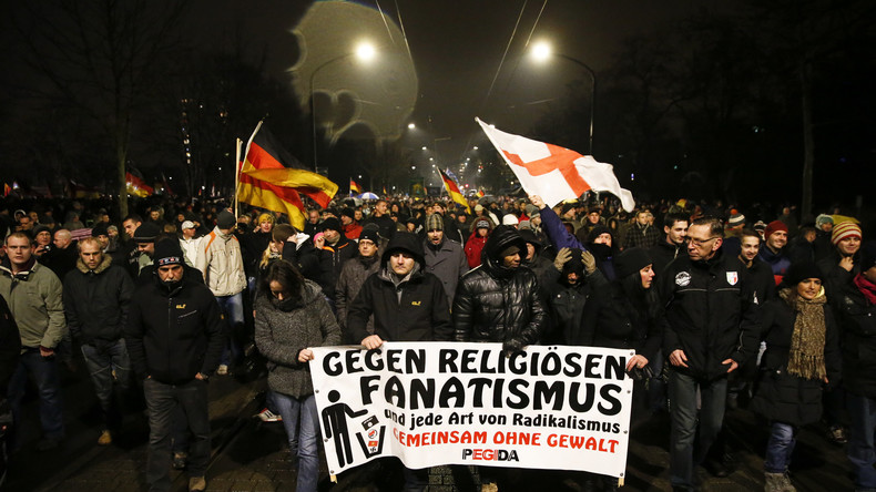 Allemagne: «explosion» des chiffres sur la violence politique en 2015 sur fond de crise des réfugiés