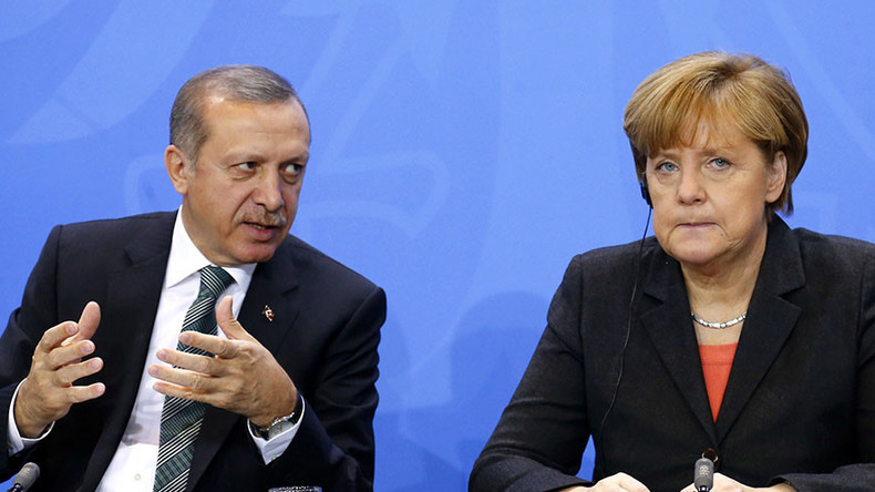 77% des Allemands reprochent à Angela Merkel son soutien à Recep Tayyip Erdogan