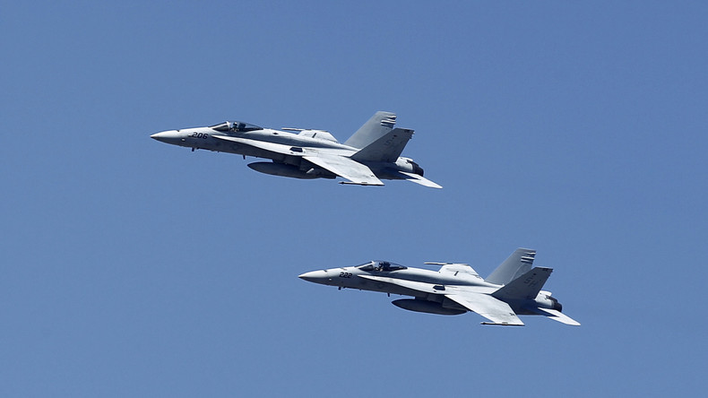 Deux avions de combat américains F-18 s’écrasent près des côtes de la Caroline du Nord