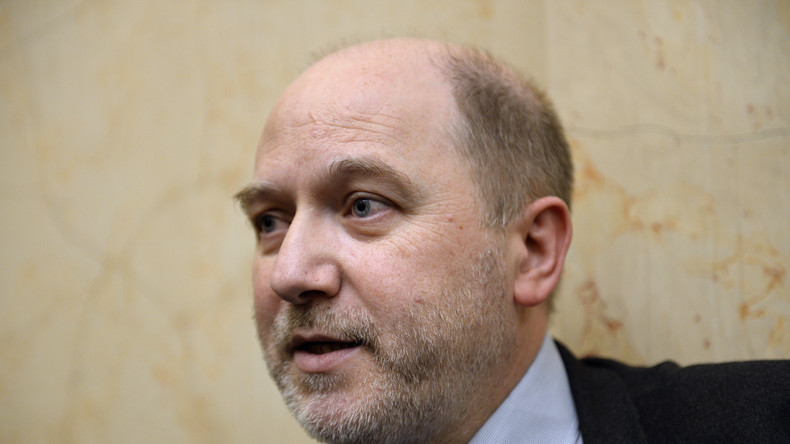 «Arrête de crier, ta secrétaire va nous entendre» : affaire Baupin, de nouvelles preuves accablantes