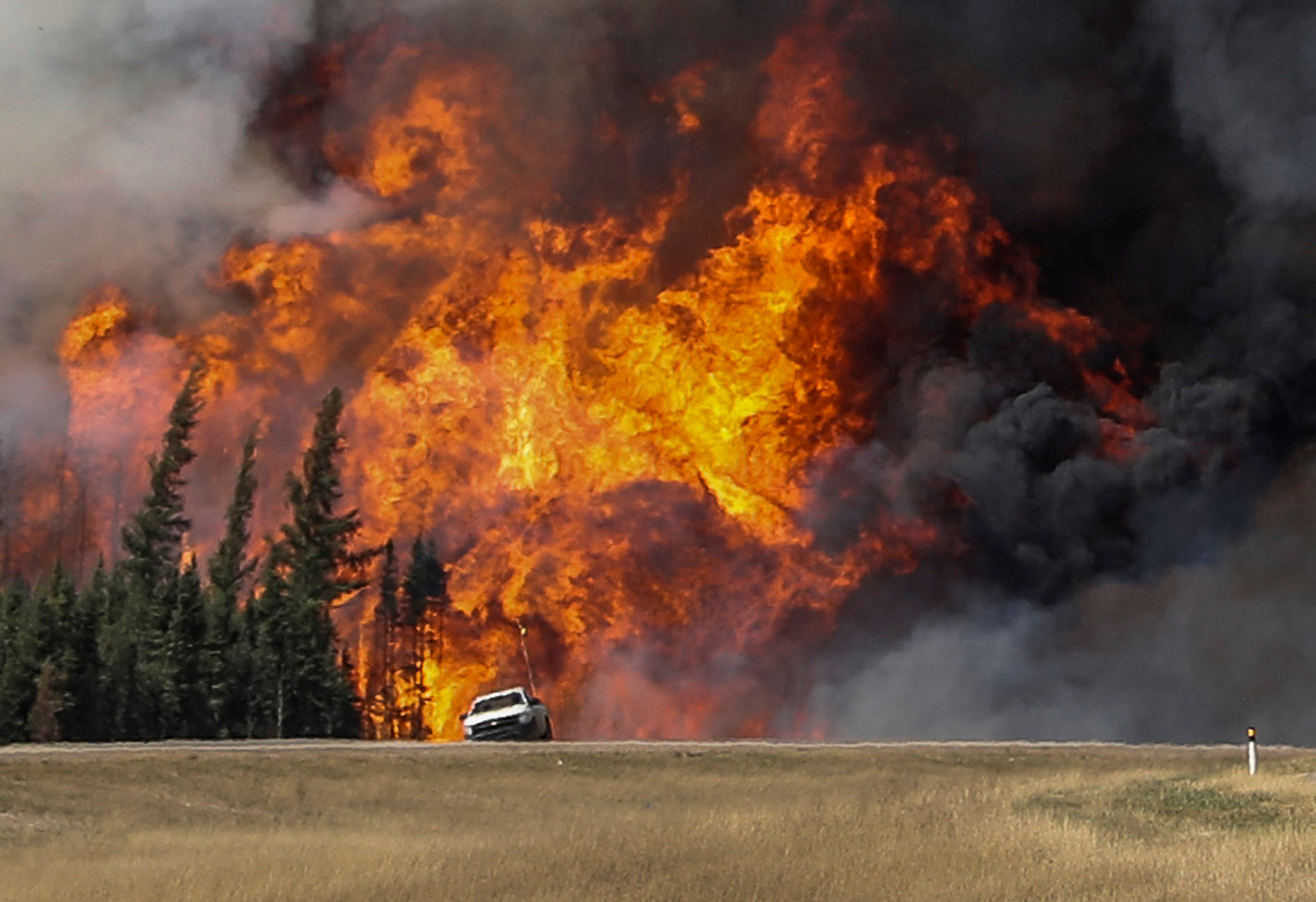 Incendies au Canada : Trudeau refuse l’aide de la Russie mais accepte celle de l’Afrique du Sud