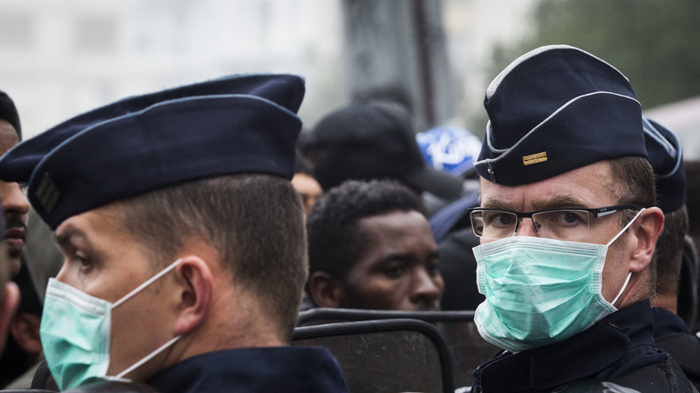 Les 2 000 migrants du campement des Jardins d’Éole évacués ce matin à Paris