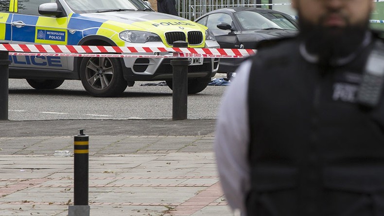 Alerte à Londres : explosion contrôlée d’une voiture devant l’ambassade israélienne