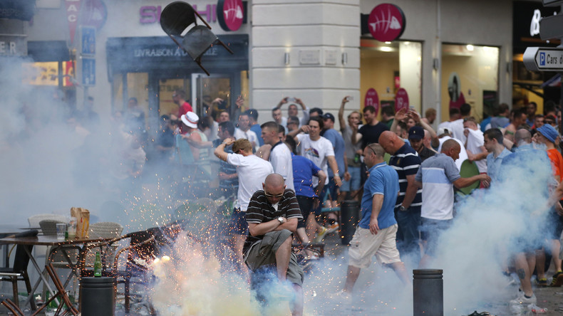 Nouvelles bagarres à Marseille : les supporters anglais et russes s’affrontent (VIDEO)