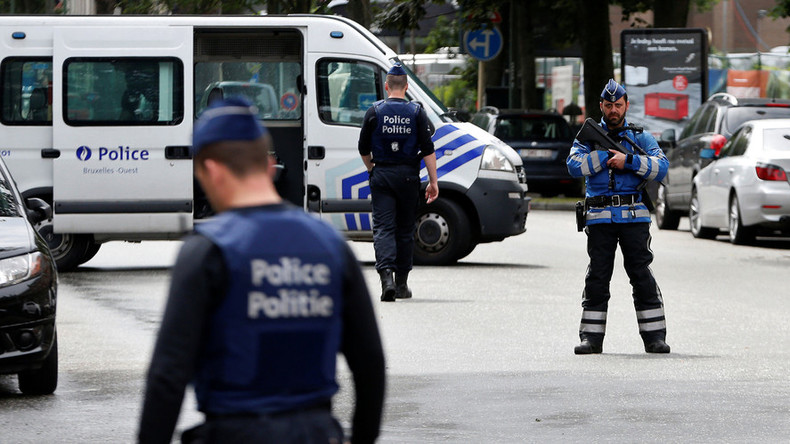 Belgique : 12 individus projetant des attaques arrêtés lors d’une opération policière, 3 inculpés