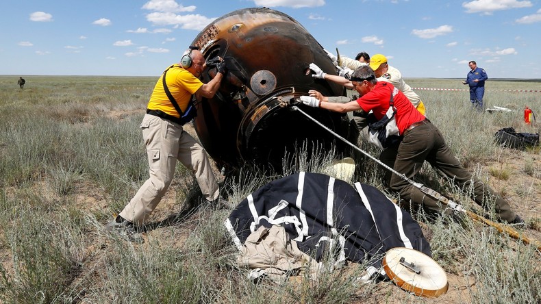Une capsule Soyouz ramène sur Terre trois membres de la Station spatiale internationale
