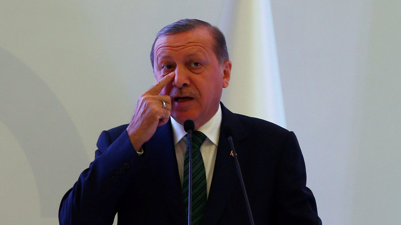 Erdogan a présenté ses excuses à Poutine pour la mort du pilote russe en novembre 2015