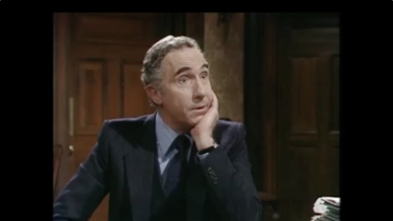 «Diviser pour régner» : un sketch des années 80 révélait l'objectif britannique dans l'UE (VIDEO)