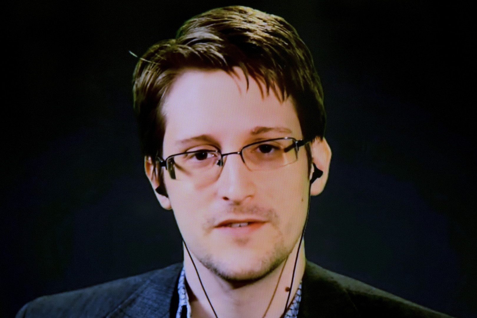 Snowden Film Complet En Français - Youtube Avant de tout révéler, Snowden aurait essayé de faire part de ses