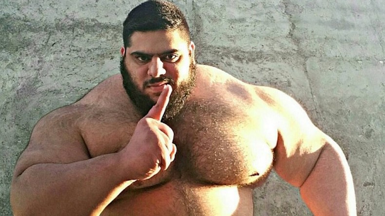 Le «Hulk iranien» part combattre Daesh aux côtés des forces syriennes (IMAGES)