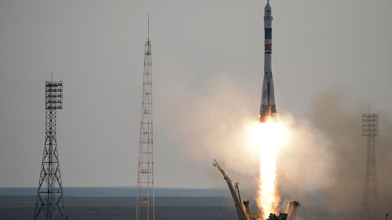 Un nouveau Soyouz décolle vers l’ISS avec trois astronautes à bord (VIDEO)