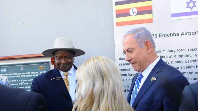 Ouganda : le président Yoweri Museveni salue la Palestine pour rendre hommage à Netanyahou