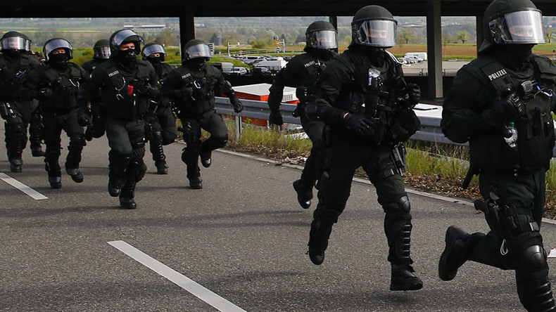 Prise d'otage à Stuttgart : deux hommes retrouvés morts suite à l'assaut de la police